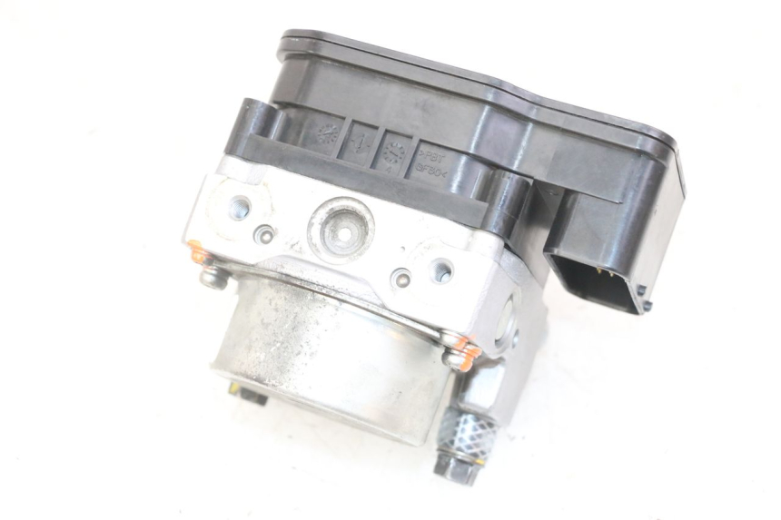 photo de POMPA ABS PEUGEOT SATELIS 125 (2013 - 2018) - Stato della superficie e materiale