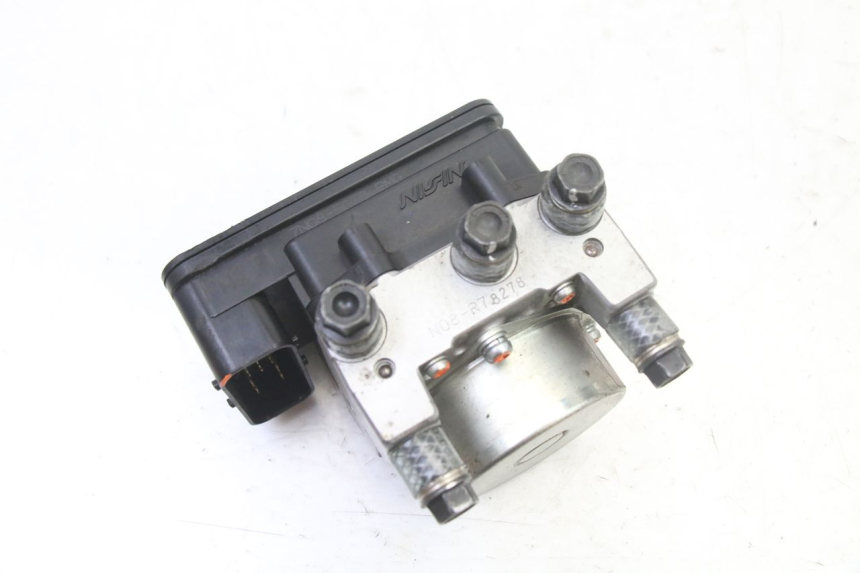 photo de POMPA ABS PEUGEOT SATELIS 125 (2013 - 2018) - Vista d'insieme del prodotto