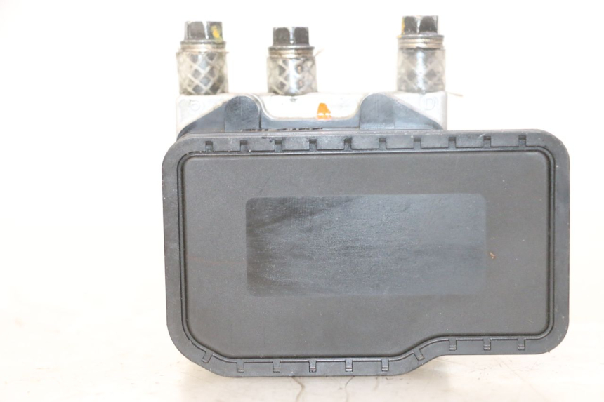 photo de POMPA ABS PEUGEOT SATELIS 125 (2013 - 2018) - Marcature e riferimenti originali