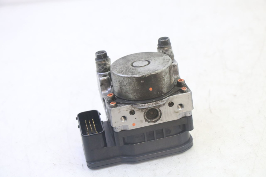 photo de POMPA ABS PEUGEOT SATELIS 125 (2013 - 2018) - Vista principale