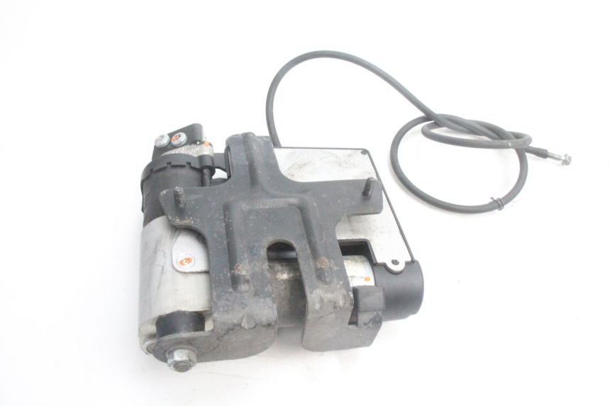 photo de POMPA ABS PEUGEOT SATELIS 125 (2006 - 2009) - Primo piano tecnico