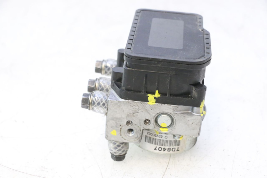 photo de POMPA ABS PEUGEOT SATELIS 125 (2013 - 2018) - Caratteristiche distintive
