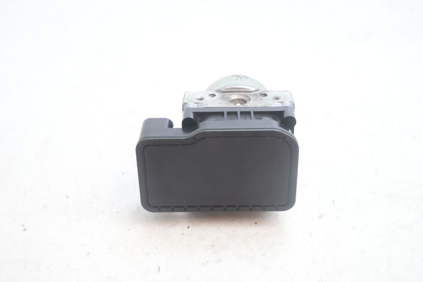 photo de POMPA ABS PEUGEOT SATELIS 125 (2013 - 2018) - Altra vista dell'articolo