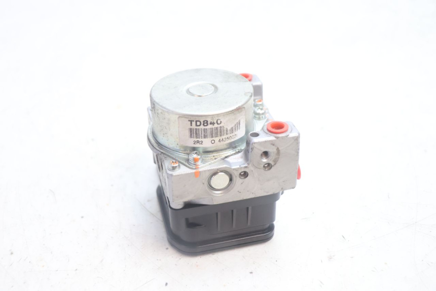 photo de POMPA ABS PEUGEOT SATELIS 125 (2013 - 2018) - Altra angolazione
