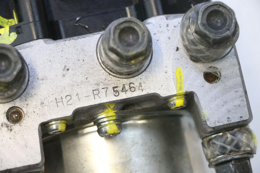 photo de POMPA ABS PEUGEOT SATELIS 125 (2013 - 2018) - Altra angolazione