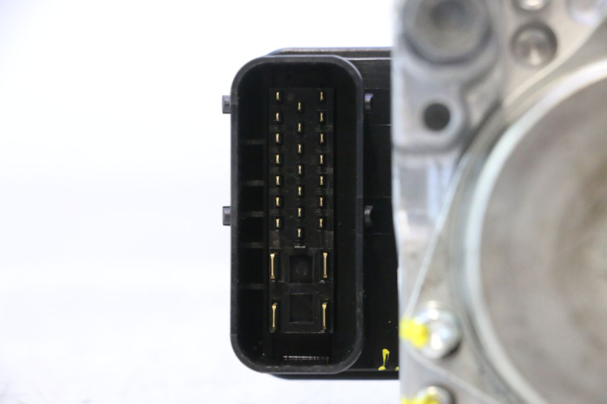 photo de POMPA ABS PEUGEOT SATELIS 125 (2013 - 2018) - Ricambio usato controllato