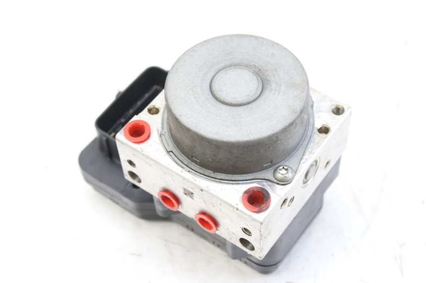 photo de POMPA ABS MBK SKYCRUISER 125 (2010 - 2013) - Zoom sullo stato d'uso