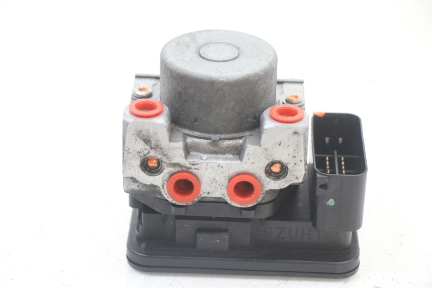 photo de POMPA ABS SUZUKI BURGMAN 125 (2018 - 2021) - Vista principale