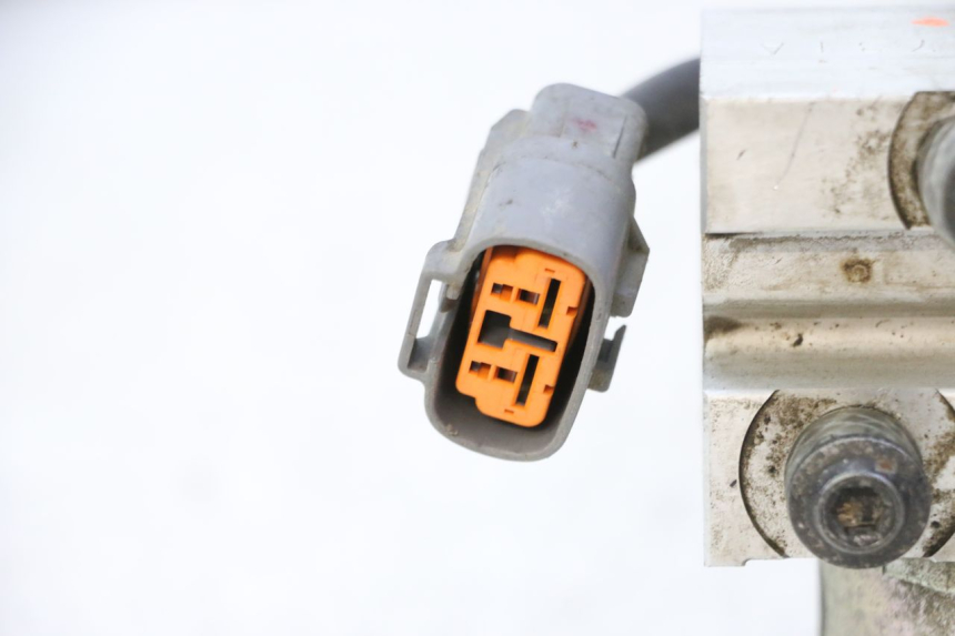 photo de POMPA ABS YAMAHA TDM ABS 900 (2002 - 2014) - Altra vista dell'articolo