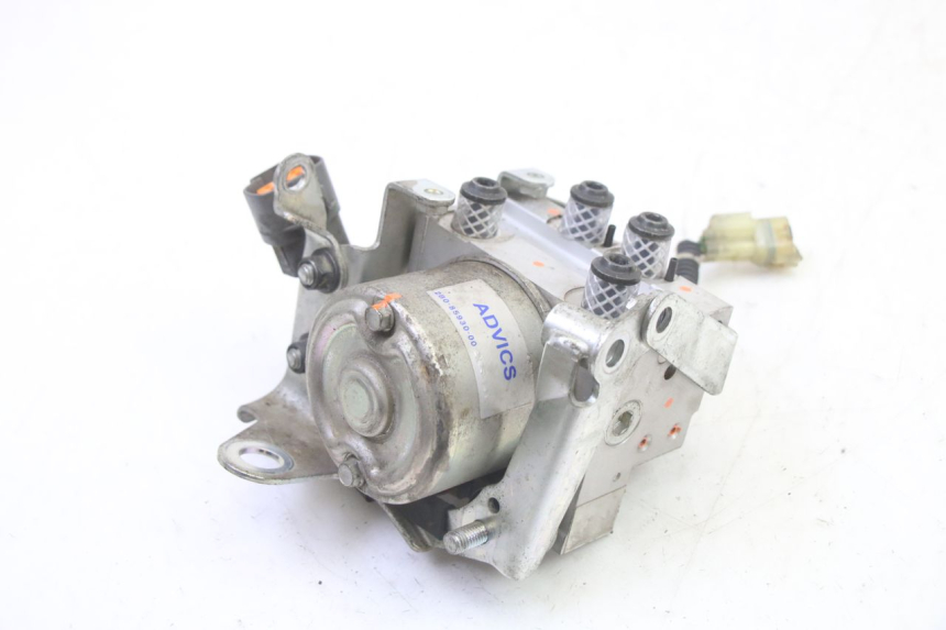photo de POMPA ABS YAMAHA TDM ABS 900 (2002 - 2014) - Altra angolazione