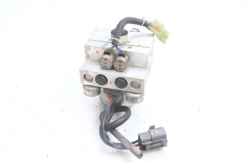 photo de POMPA ABS YAMAHA TDM ABS 900 (2002 - 2014) - Altra angolazione