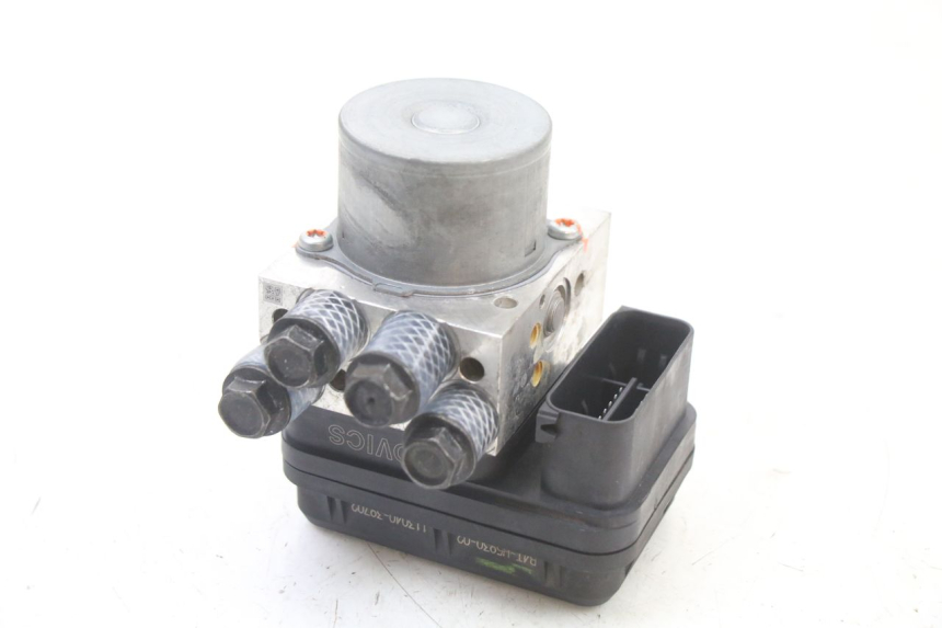 photo de POMPA ABS YAMAHA TRACER 7 700 (2020 - 2024) - Primo piano tecnico