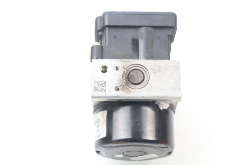 photo de POMPA ABS PIAGGIO VESPA GTS SUPER IE 125 (2009 - 2016) - Dettaglio del componente