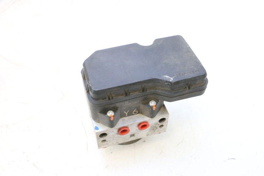 photo de POMPA ABS YAMAHA X-MAX XMAX 125 (2010 - 2013) - Dettagli dei punti di fissaggio