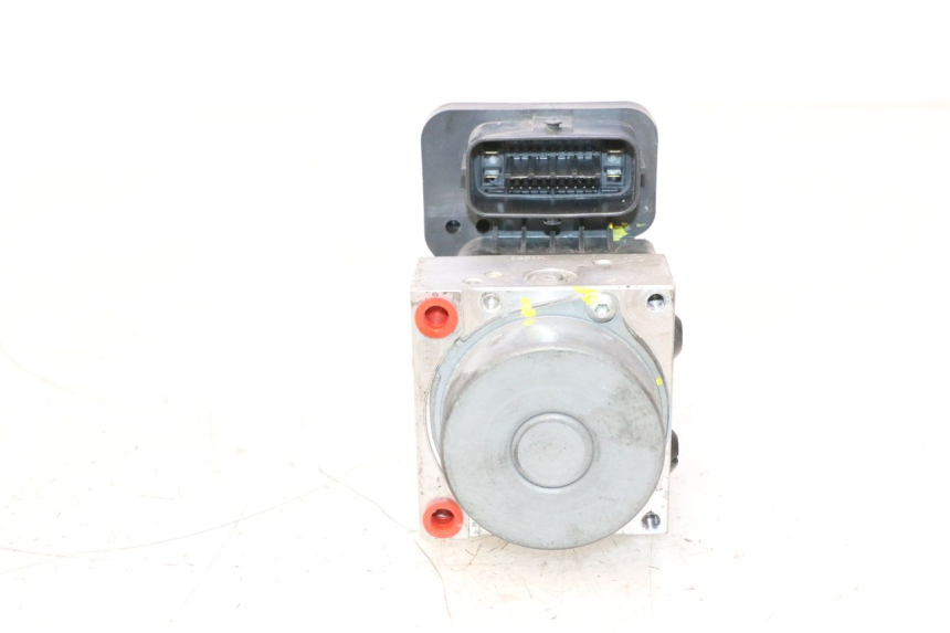 photo de POMPA ABS YAMAHA X-MAX XMAX 125 (2010 - 2013) - Dettaglio del componente