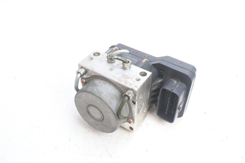 photo de POMPA ABS YAMAHA X-MAX XMAX 125 (2010 - 2013) - Zoom sullo stato d'uso