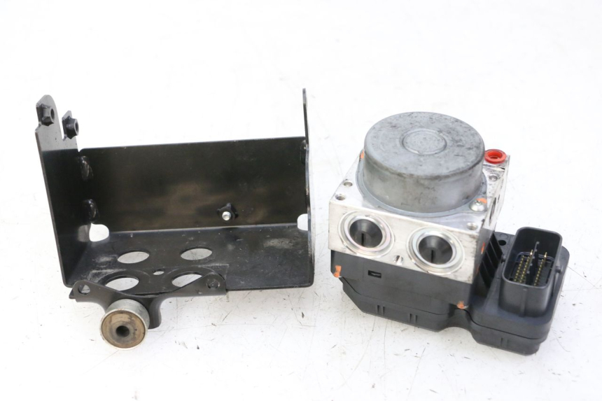 photo de POMPA ABS YAMAHA XJ6 ABS 600 (2008 - 2016) - Vista principale