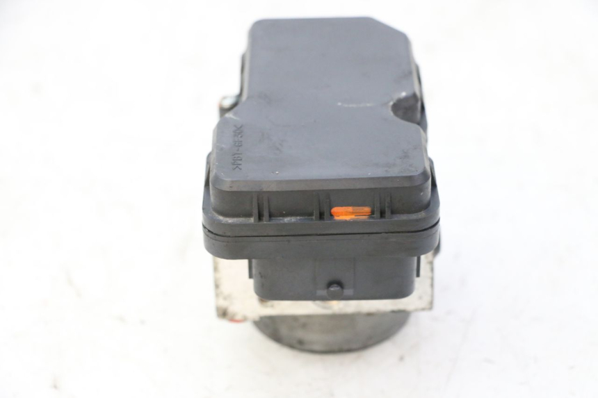 photo de POMPA ABS YAMAHA XJ6 ABS 600 (2008 - 2016) - Altra vista dell'articolo