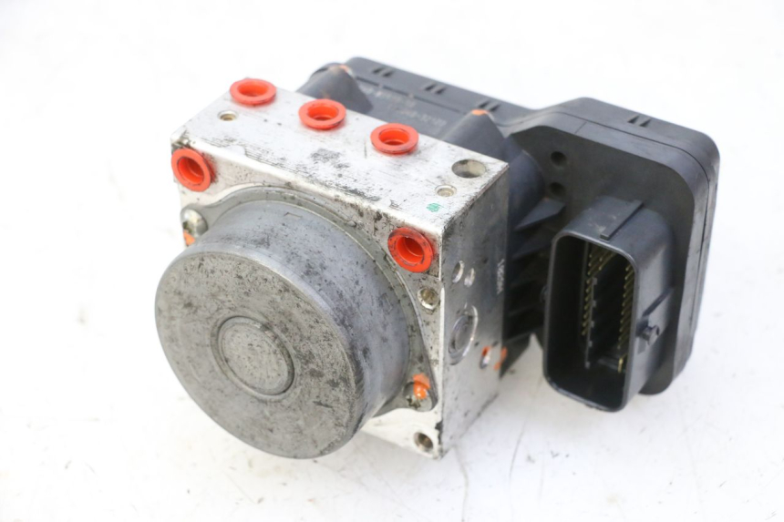 photo de POMPA ABS YAMAHA XJ6 ABS 600 (2008 - 2016) - Vista d'insieme del prodotto