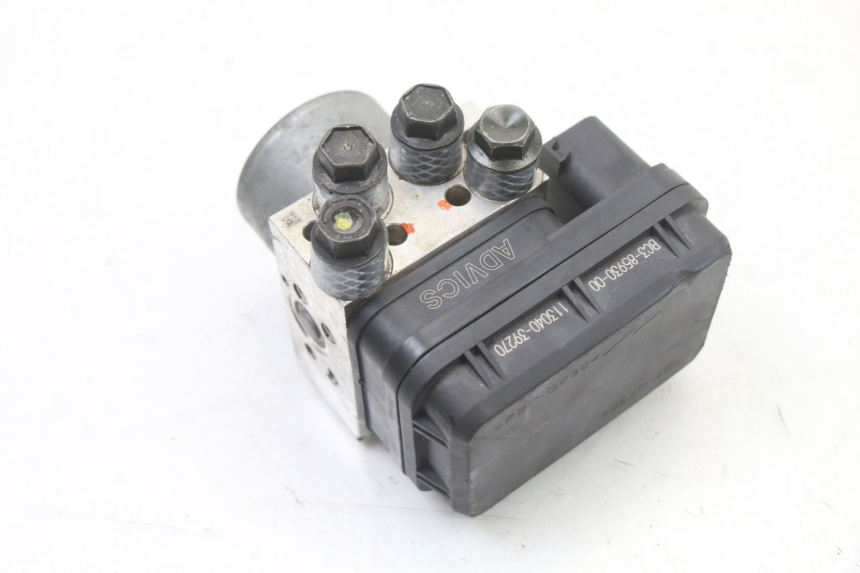 photo de POMPA ABS YAMAHA YP T-MAX TMAX 530 (2017 - 2020) - Stato della superficie e materiale