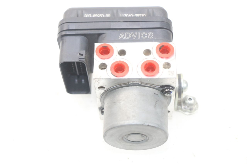 photo de POMPA ABS YAMAHA YP T-MAX TMAX 530 (2017 - 2020) - Marcature e riferimenti originali