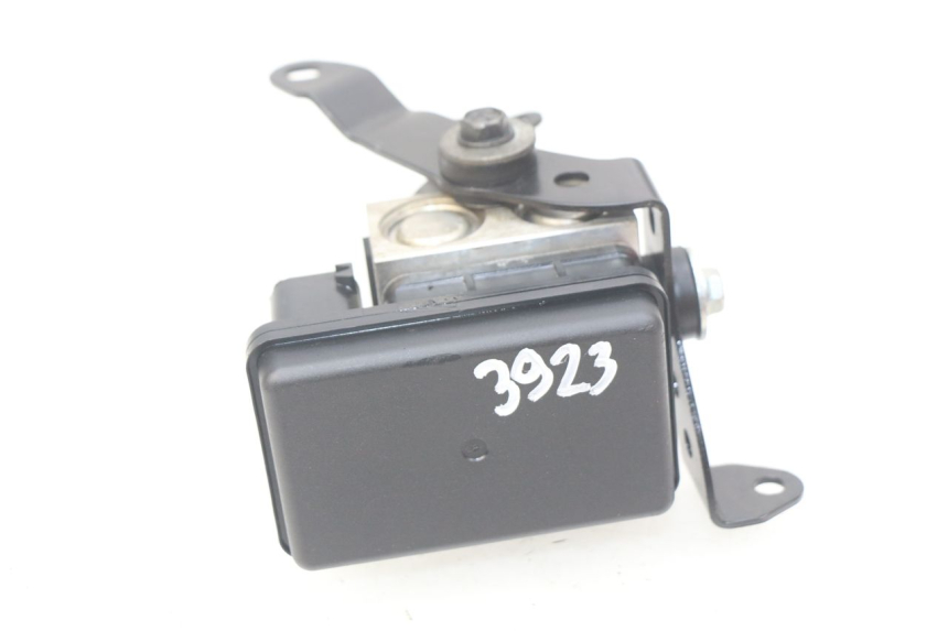 photo de POMPA ABS KAWASAKI Z 650 (2016 - 2019) - Ricambio usato controllato