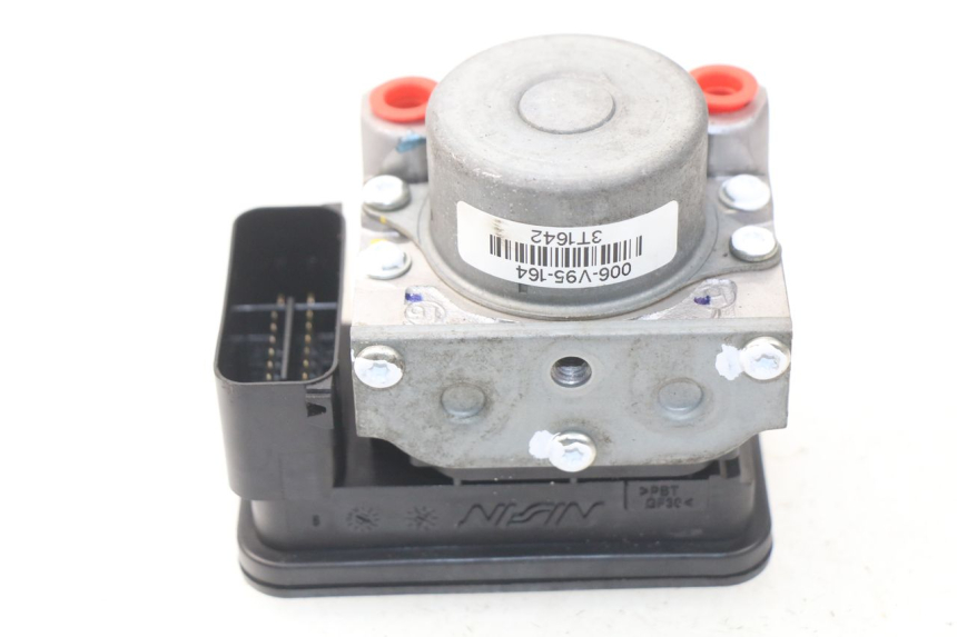 photo de POMPA ABS KAWASAKI Z Z900 900 (2017 - 2019) - Vista principale