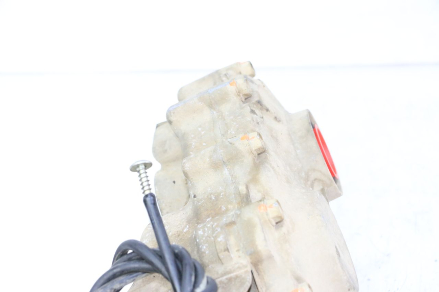 photo de ASSALE POSTERIORE YAMAHA YFM GRIZZLY 550 (2008 - 2015) - Dettagli dei punti di fissaggio