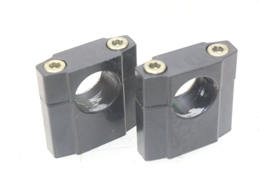 photo de PIASTRA MANUBRIO ORION AGB37 CRF1 DIRT BIKE 125 (2013 - 2021) - Zoom sullo stato d'uso