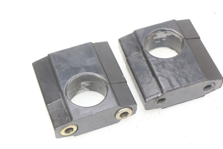 photo de PIASTRA MANUBRIO ORION AGB37 CRF1 DIRT BIKE 125 (2013 - 2021) - Altra angolazione