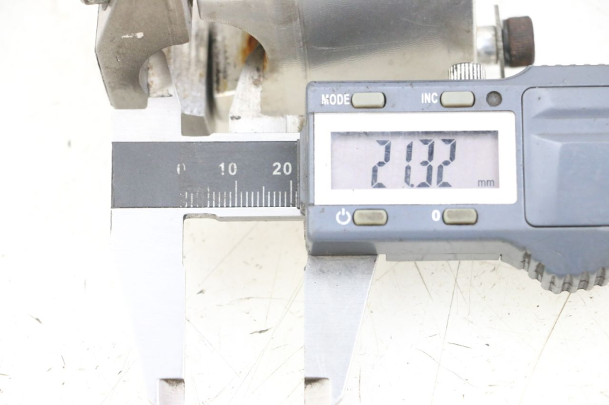 photo de Piastra manubrio KYMCO AGILITY RS 4T 50 (2009 - 2013) - Dettaglio del componente