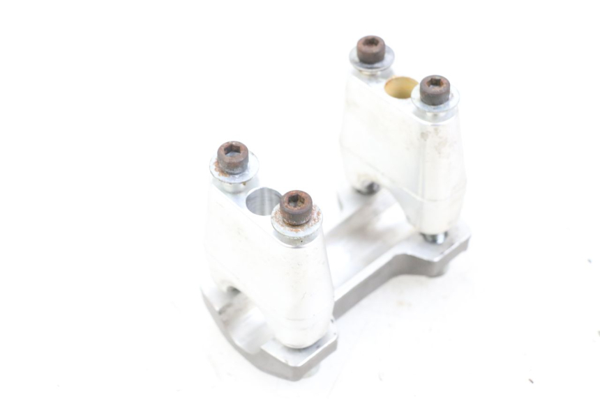 photo de Piastra manubrio KYMCO AGILITY RS 4T 50 (2009 - 2013) - Zoom sullo stato d'uso