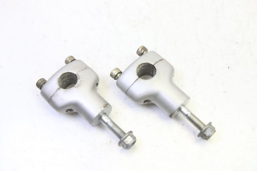 photo de CAVALLOTTO MANUBRIO HYOSUNG GV AQUILA 125 (2000 - 2009) - Altra angolazione