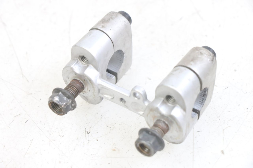 photo de PONTE MANUBRIO YAMAHA BW'S BWS 125 (2010 - 2013) - Altra angolazione