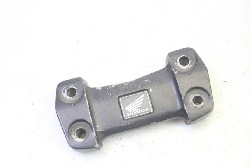 photo de ponte manubrio HONDA CBF 125 (2009 - 2015) - Vista principale