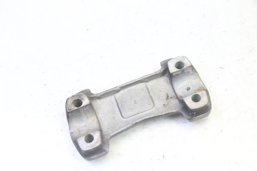 photo de ponte manubrio HONDA CBF 125 (2009 - 2015) - Altra angolazione