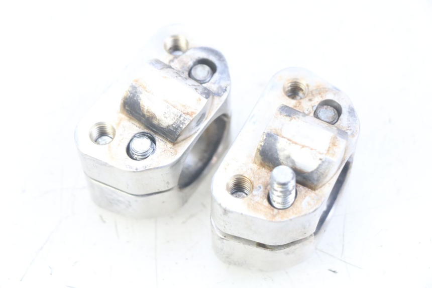 photo de PONTE MANUBRIO HONDA CR 80 (2001 - 2003) - Primo piano tecnico