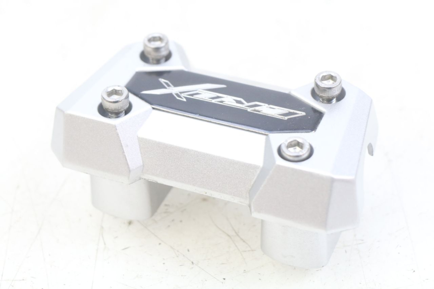 photo de PONTE MANUBRIO SYM CROX 4T 50 (2016 - 2023) - Altra angolazione