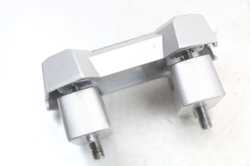 photo de PONTE MANUBRIO SYM CROX 4T 50 (2016 - 2023) - Zoom sullo stato d'uso