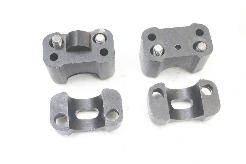 photo de CAVALLOTTO MANUBRIO DERBI SENDA SM DRD X-TREME 50 (2011 - 2017) - Primo piano tecnico