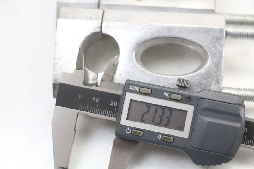 photo de PONTE MANUBRIO CCR DIRT BIKE 125 - Primo piano tecnico