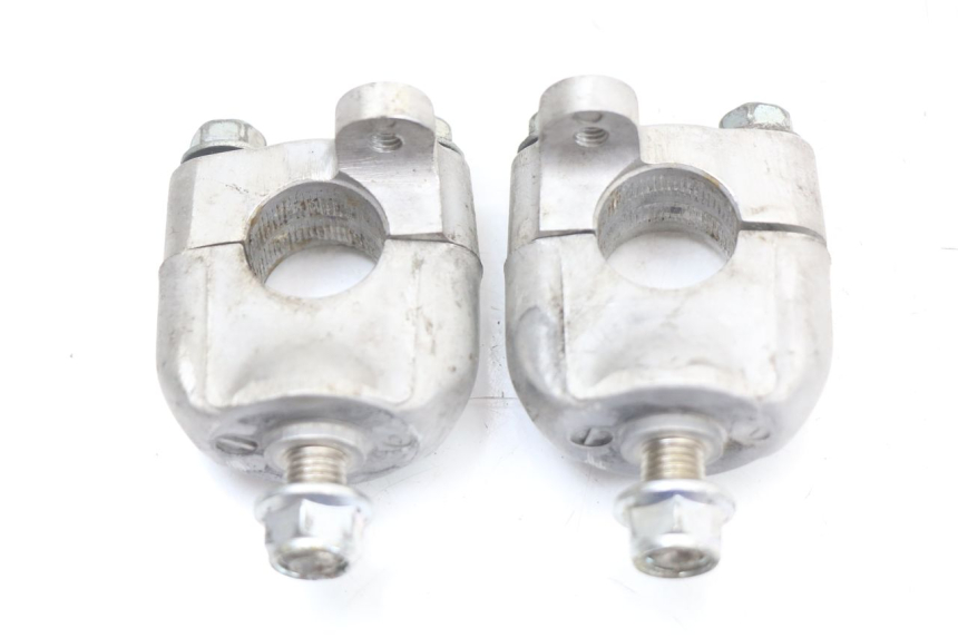 photo de CAVALLOTTO MANUBRIO HONDA FJS SILVER WING SILVERWING 400 (2005 - 2008) - Primo piano tecnico