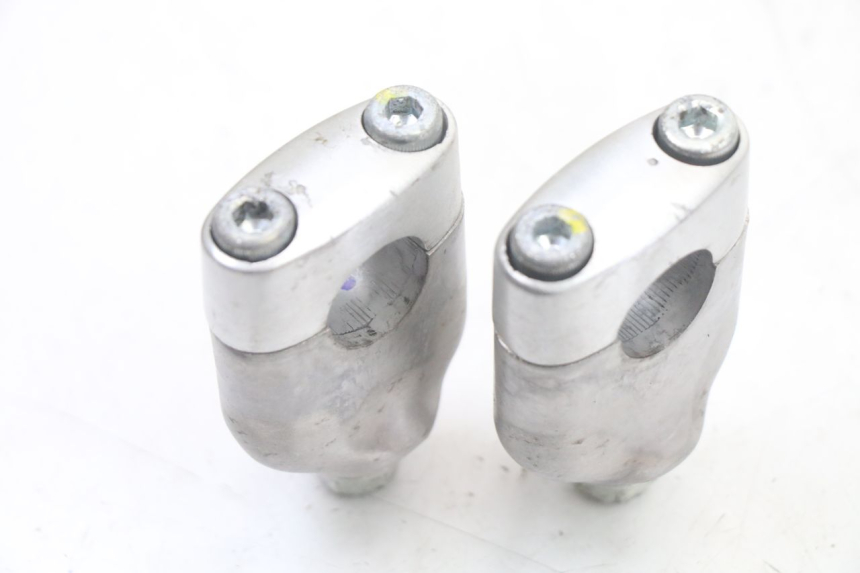 photo de ponte manubrio HONDA PCX (JF57/JF64) 125 (2014 - 2018) - Dettaglio del componente