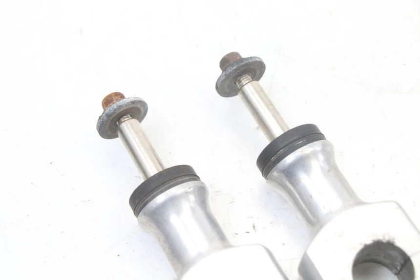 photo de CAVALLOTTO MANUBRIO HONDA VT C2 SHADOW 750 (1997 - 2001) - Zoom sullo stato d'uso