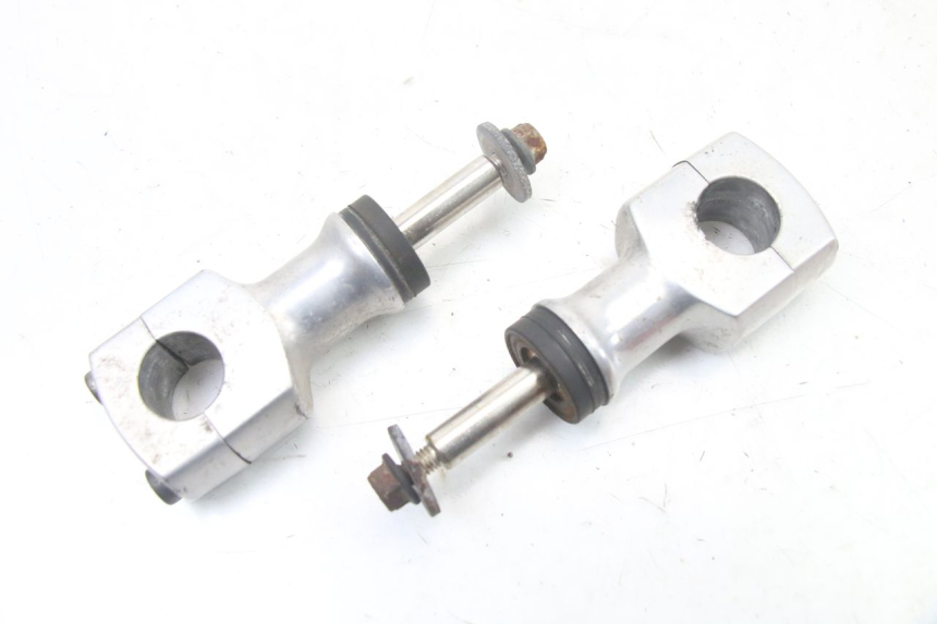 photo de CAVALLOTTO MANUBRIO HONDA VT C2 SHADOW 750 (1997 - 2001) - Primo piano tecnico