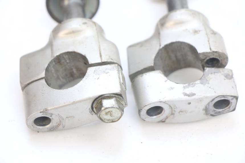 photo de CAVALLOTTO MANUBRIO KAWASAKI KDX 125 (1990 - 1991) - Dettaglio del componente