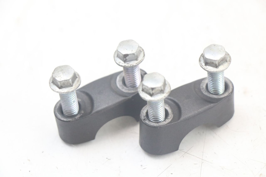 photo de PIASTRA MANUBRIO YAMAHA MT-07 MT07 ABS 700 (2014 - 2017) - Zoom sullo stato d'uso