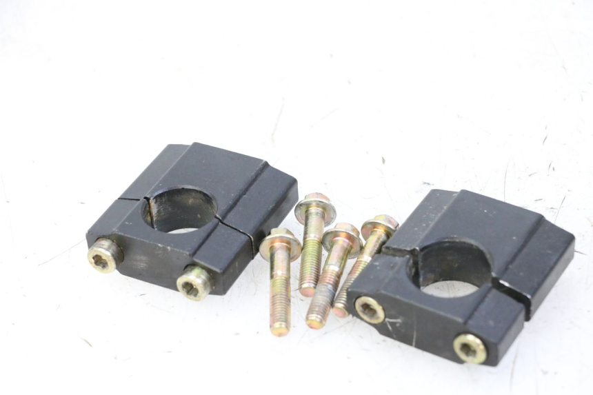 photo de PONTE MANUBRIO APOLLO RFZ 125 - Zoom sullo stato d'uso