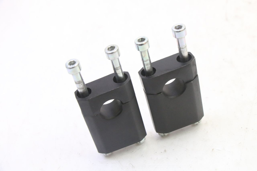 photo de PONTE MANUBRIO APOLLO RFZ 125 - Zoom sullo stato d'uso