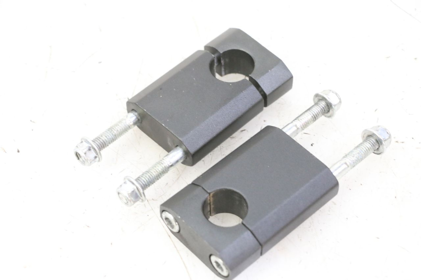 photo de PONTE MANUBRIO APOLLO RFZ 125 - Vista principale